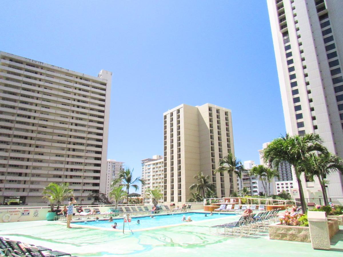 Апартаменти Waikiki Banyan Ocean View Oahu Екстер'єр фото