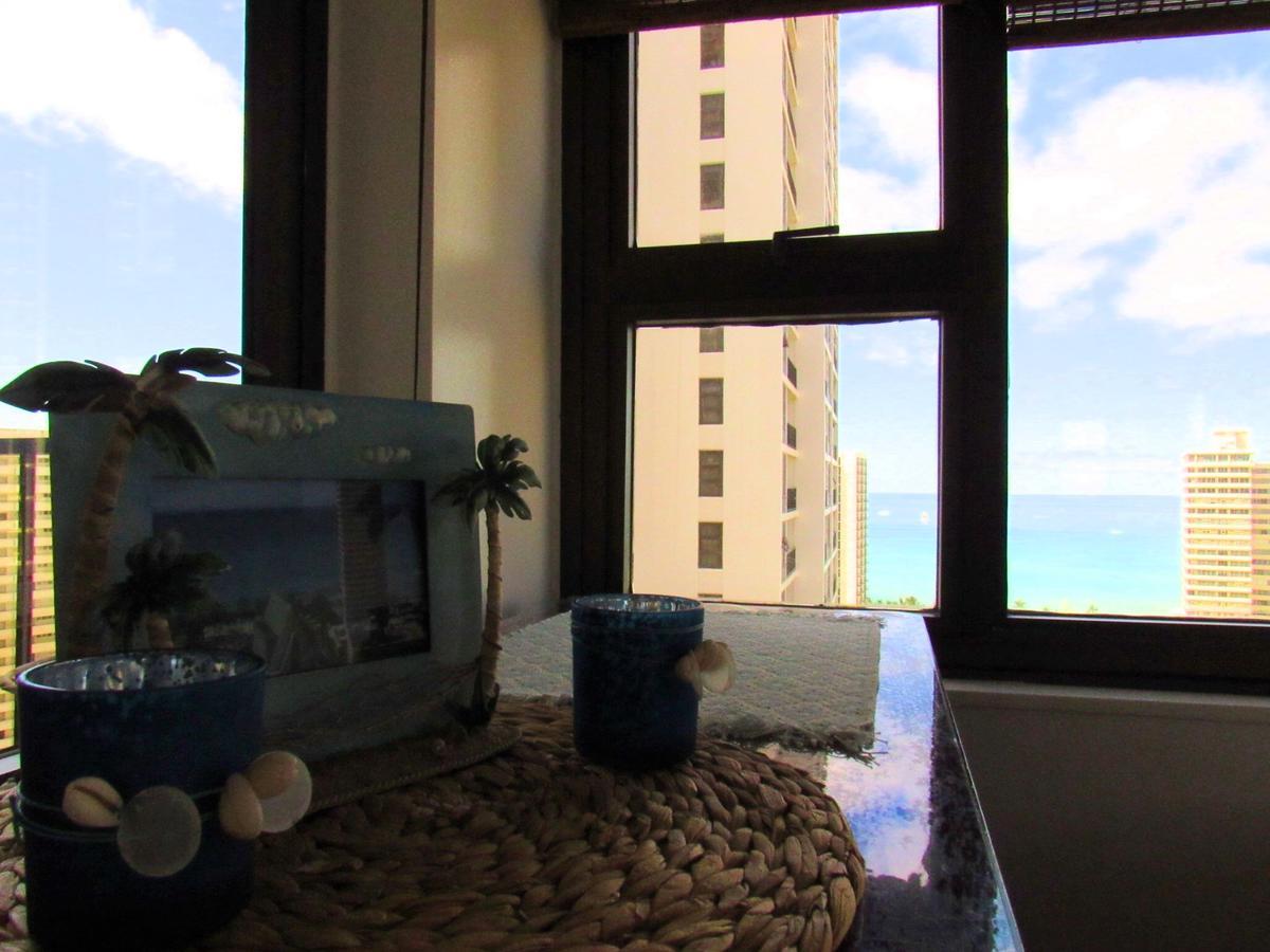Апартаменти Waikiki Banyan Ocean View Oahu Екстер'єр фото